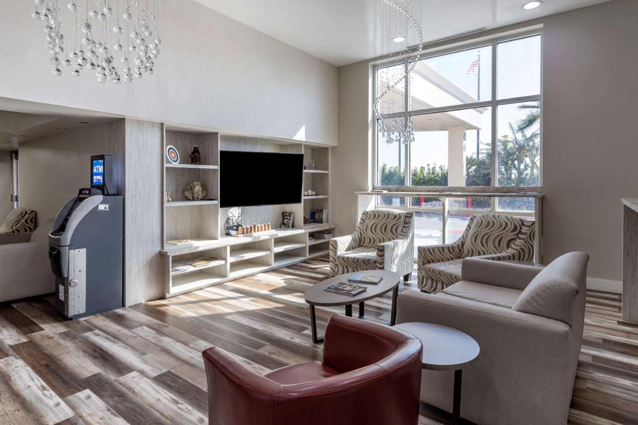 Clarion Pointe Galveston Seawall Екстериор снимка