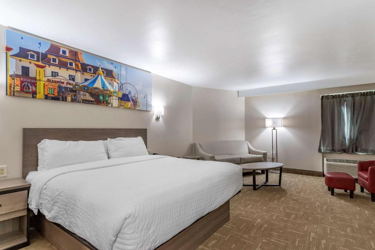 Clarion Pointe Galveston Seawall Екстериор снимка