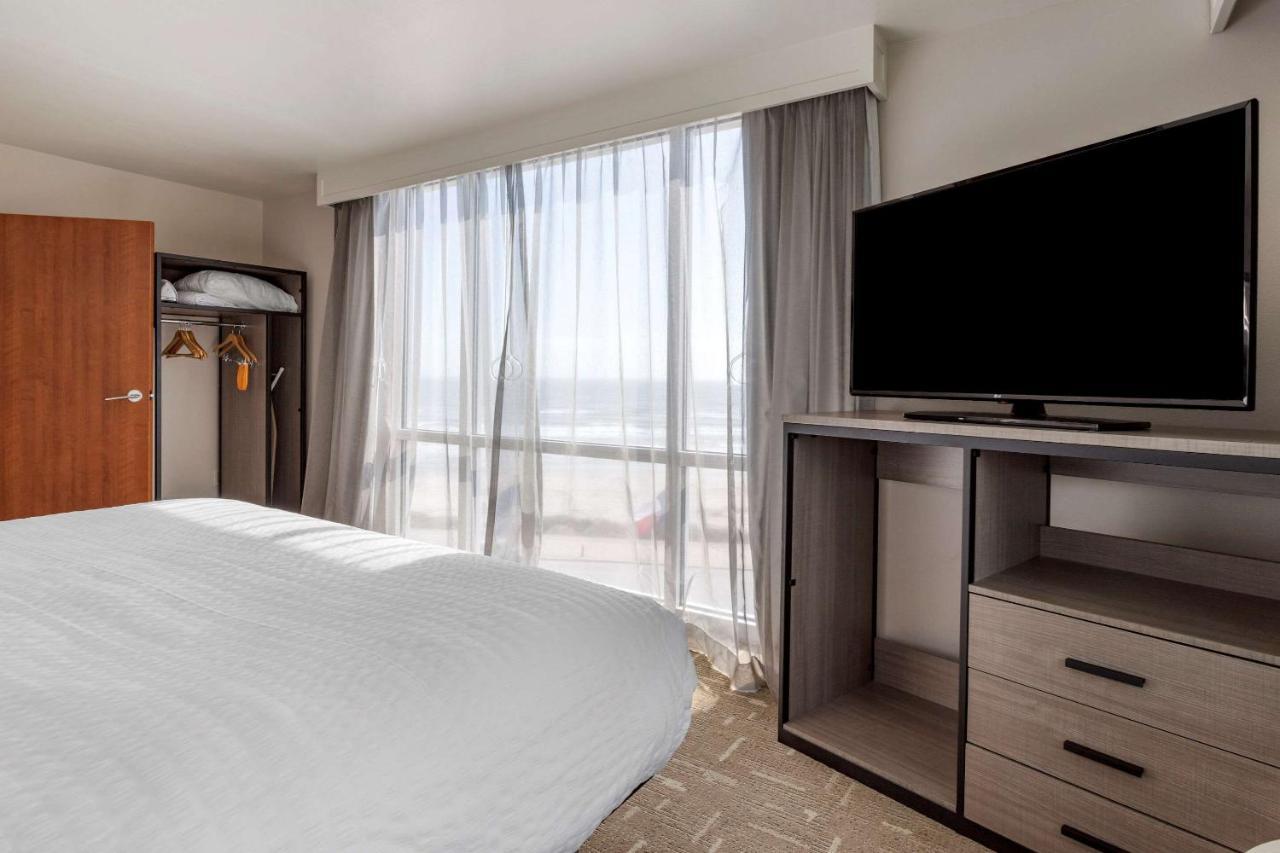 Clarion Pointe Galveston Seawall Екстериор снимка