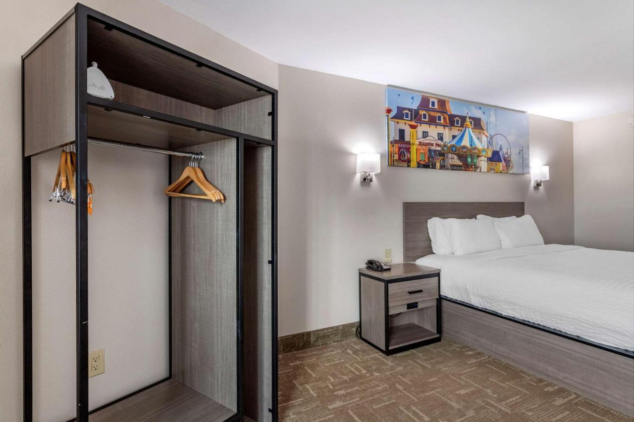 Clarion Pointe Galveston Seawall Екстериор снимка